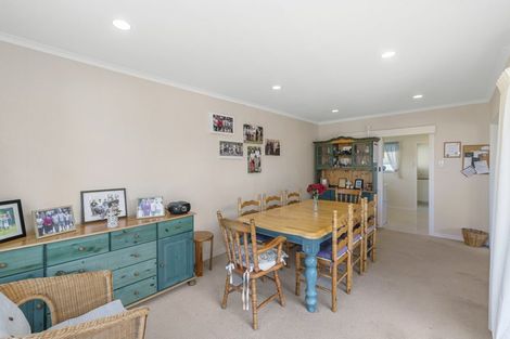 Photo of property in 23 Merchant Avenue, Te Atatu South, Auckland, 0610