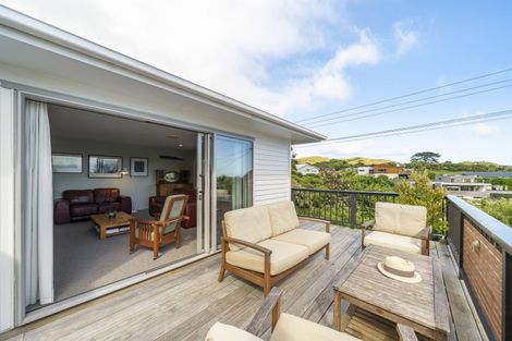 Photo of property in 86 Muri Road, Pukerua Bay, 5026