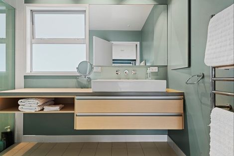 Photo of property in 6a Hart Street, Mount Maunganui, 3116