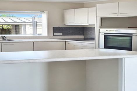 Photo of property in 26 Tatyana Place, Massey, Auckland, 0614
