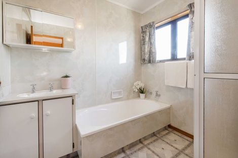 Photo of property in 29 Farnham Drive, Richmond, 7020