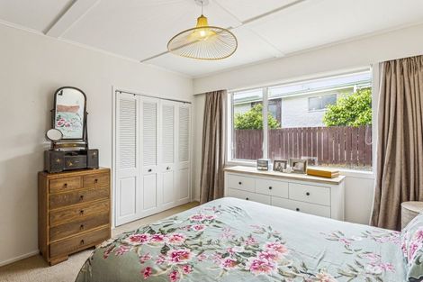 Photo of property in 66 Gray Avenue, Paraparaumu Beach, Paraparaumu, 5032