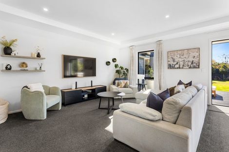 Photo of property in 5 Little Gem Road, Hornby, Christchurch, 8025
