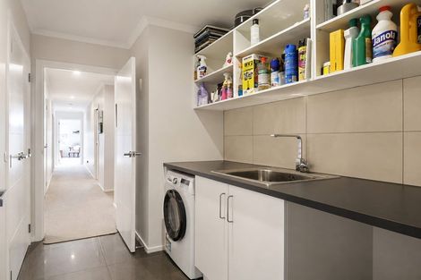 Photo of property in 37 Harding Drive, Papamoa Beach, Papamoa, 3118