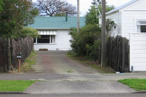 Photo of property in 26 Ranfurly Street, Hokowhitu, Palmerston North, 4410