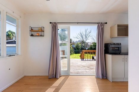 Photo of property in 12 Ropata Street, Kaiti, Gisborne, 4010