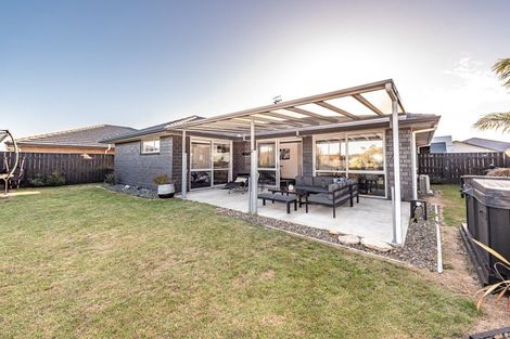 Photo of property in 55 Magnolia Crescent, Tawhero, Whanganui, 4501