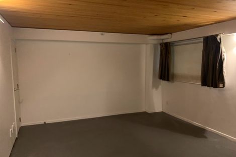 Photo of property in Stadium Garden Flats, 104/107 Thorndon Quay, Pipitea, Wellington, 6011