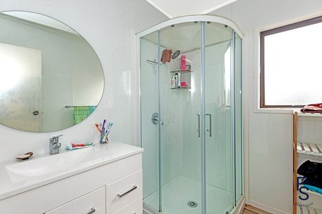 Photo of property in 19 Barry Street, Te Karaka, 4022