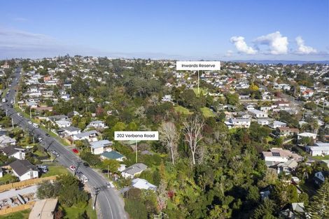 Photo of property in 202 Verbena Road, Birkdale, Auckland, 0626