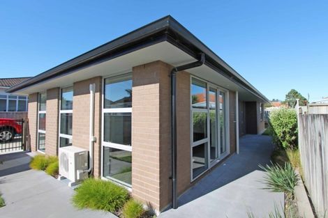 Photo of property in 328b Carrington Street, Vogeltown, New Plymouth, 4310