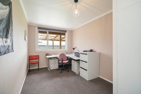 Photo of property in 33 Pomona Road West, Makarewa, Invercargill, 9876