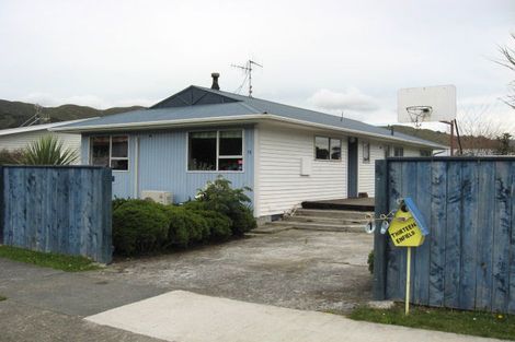 Photo of property in 13 Enfield Street, Wainuiomata, Lower Hutt, 5014