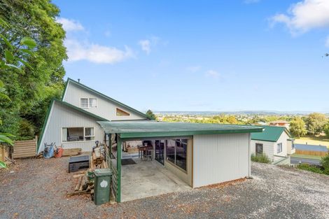 Photo of property in 28 Osprey Drive, Welcome Bay, Tauranga, 3112