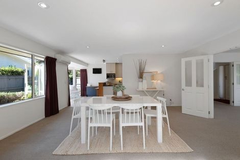 Photo of property in 2 Lewisham Park, St Albans, Christchurch, 8052