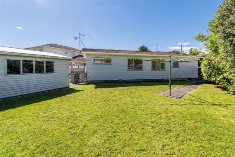 Photo of property in 92 Kennedy Drive, Levin, 5510