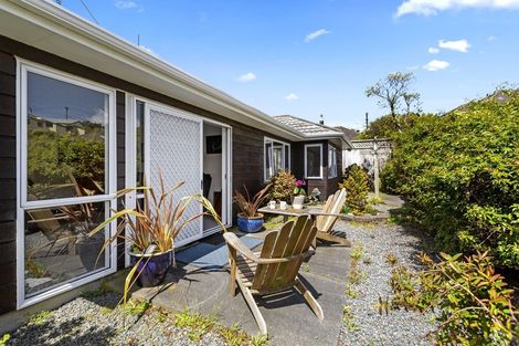 Photo of property in 34 Fraser Avenue, Johnsonville, Wellington, 6037