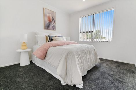 Photo of property in 1/47 Taitimu Drive, Weymouth, Auckland, 2103