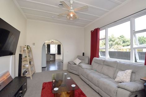 Photo of property in 69 Centre Street, Strathern, Invercargill, 9812