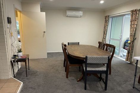 Photo of property in 16 Wychwood Crescent, Bishopdale, Christchurch, 8053
