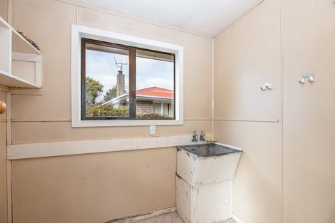 Photo of property in 8 Reynolds Avenue, Bishopdale, Christchurch, 8053