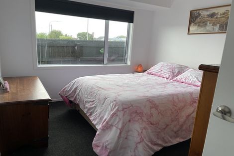 Photo of property in 110 Cracroft Street, Waitara, 4320