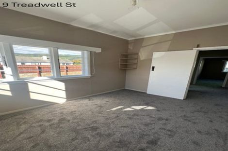 Photo of property in 9 Treadwell Street, Naenae, Lower Hutt, 5011