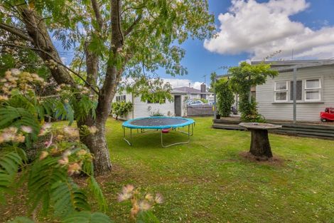 Photo of property in 26a Freyberg Terrace, Waipukurau, 4200
