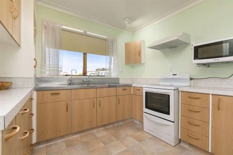 Photo of property in 17a Seaview Road, Otumoetai, Tauranga, 3110