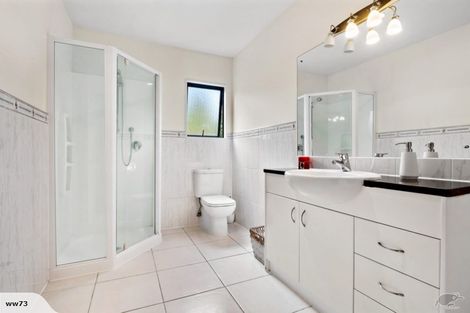 Photo of property in 103 Hugh Green Drive, Pinehill, Auckland, 0632