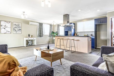 Photo of property in 16a Brightwell Place, Nawton, Hamilton, 3200