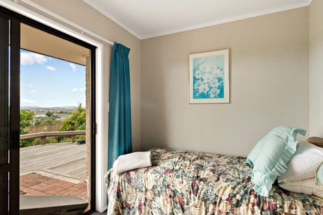 Photo of property in 64 Adams Road South, Pukekohe, 2676