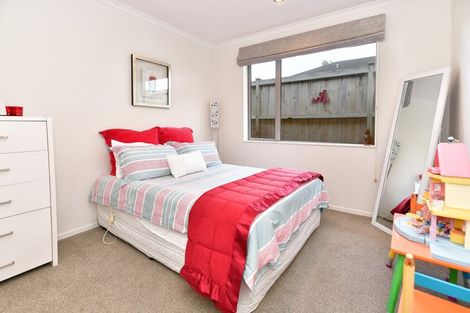 Photo of property in 5 Sibling Court, Silverdale, 0932