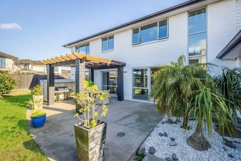 Photo of property in 6 Milano Boulevard, Karaka, Papakura, 2113
