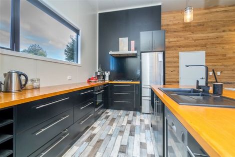 Photo of property in 10 Kohu Place, Halfway Bush, Dunedin, 9010