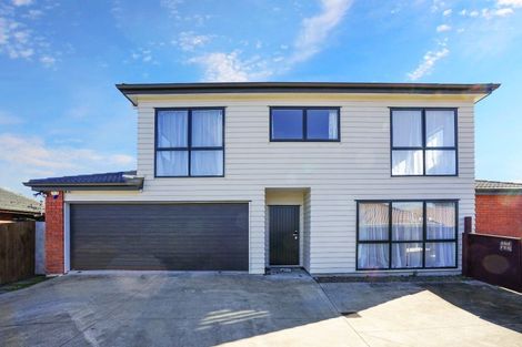 Photo of property in 112a Longford Park Drive, Takanini, 2112