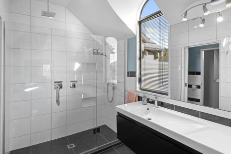 Photo of property in 147a Hamilton Avenue, Ilam, Christchurch, 8041