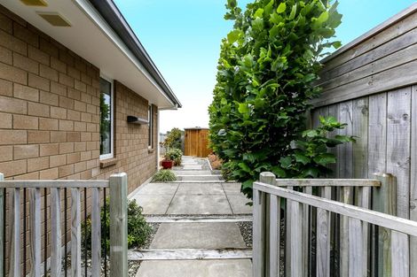 Photo of property in 86 Karamea Street, Whalers Gate, New Plymouth, 4310