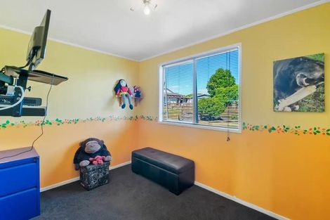 Photo of property in 12 Bahari Drive, Ranui, Auckland, 0612