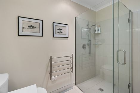 Photo of property in 11 Howard Street, Macandrew Bay, Dunedin, 9014