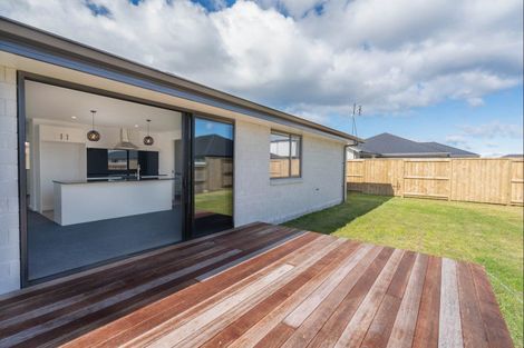 Photo of property in 8 Patete Place, Wharewaka, Taupo, 3330