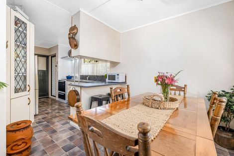 Photo of property in 90 Omapere Street, Whitby, Porirua, 5024