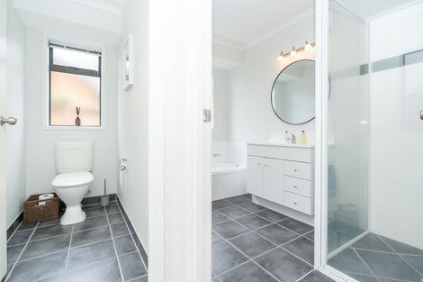 Photo of property in 56 Bramley Drive, Rototuna, Hamilton, 3210