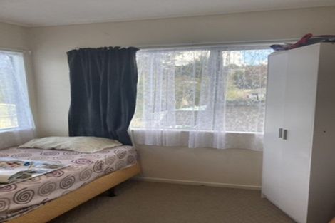 Photo of property in 15 Loughanure Place, Massey, Auckland, 0614