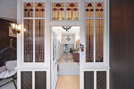 Photo of property in 70 Pomona Road, Kumeu, 0891