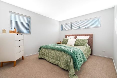 Photo of property in 2/179 Weston Road, St Albans, Christchurch, 8052
