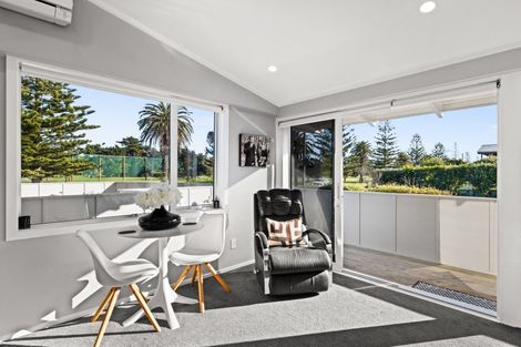 Photo of property in 264a-d Te Awa Avenue, Awatoto, Napier, 4110