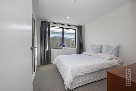 Photo of property in 37 Lumbarda Drive, Kumeu, 0810