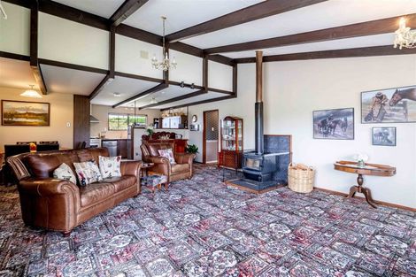 Photo of property in 179 Winton-lorneville Highway, Thomsons Crossing, Winton, 9781