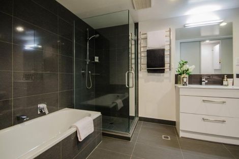 Photo of property in 2d/10 Augustus Terrace, Parnell, Auckland, 1052